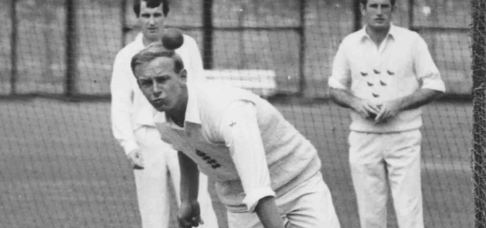 Derek Underwood bowling in the nets