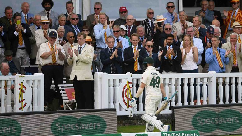Steve Smith is applauded by the MCC members at Lord's.